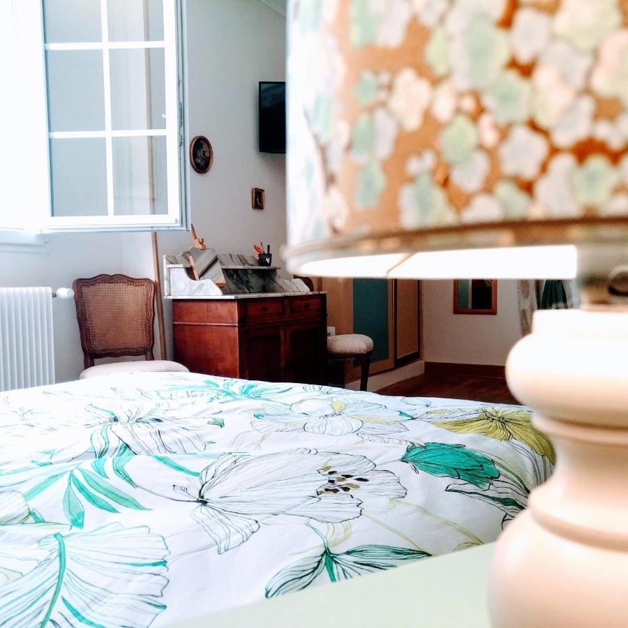Domaine De La Clef Des Champs Bed & Breakfast Limeray Екстериор снимка