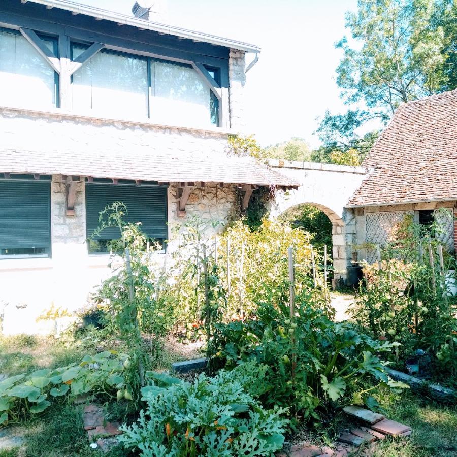 Domaine De La Clef Des Champs Bed & Breakfast Limeray Екстериор снимка